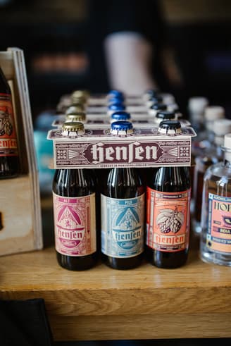 Die Kernbiere der Brauerei: Alt, Pils & IPA<br/>