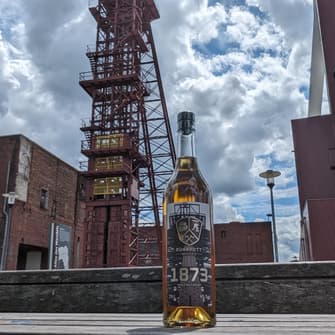 Auf meine eigenen Fassanteile muss ich zwar noch bis Dezember warten, aber bei dem heutigen Event zur Ausgabe der ersten Flaschen von @ruhrpott_whisky konnte ich noch einer der letzten Flaschen vom 1873 ergattern 🥰